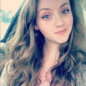 Meet your Posher, Aubrey